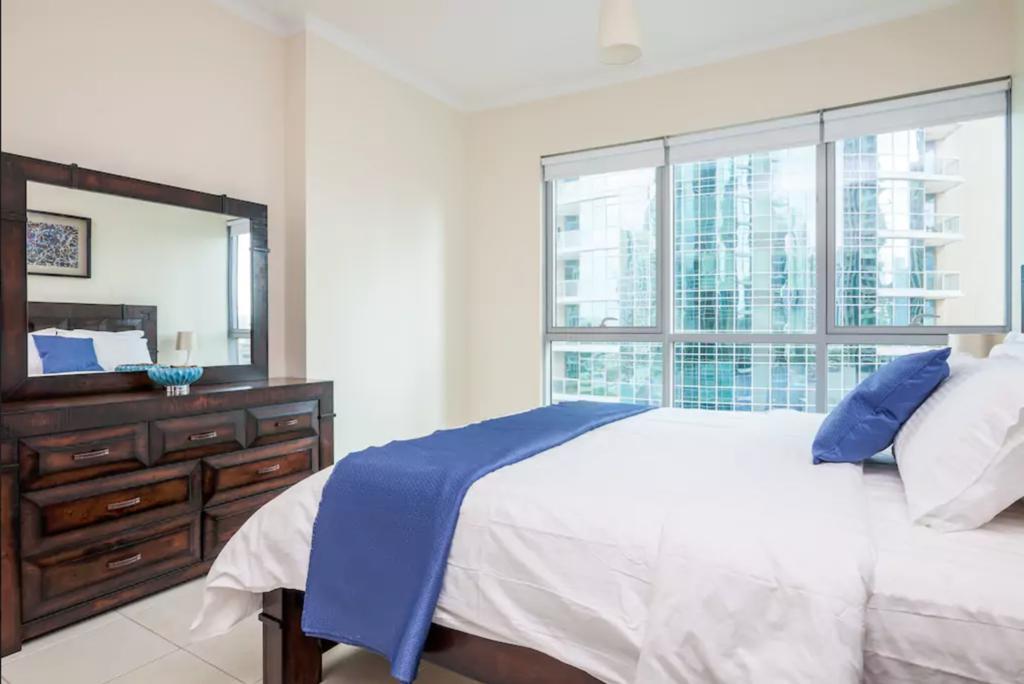 Faraway Homes - Burj Residences 迪拜 外观 照片